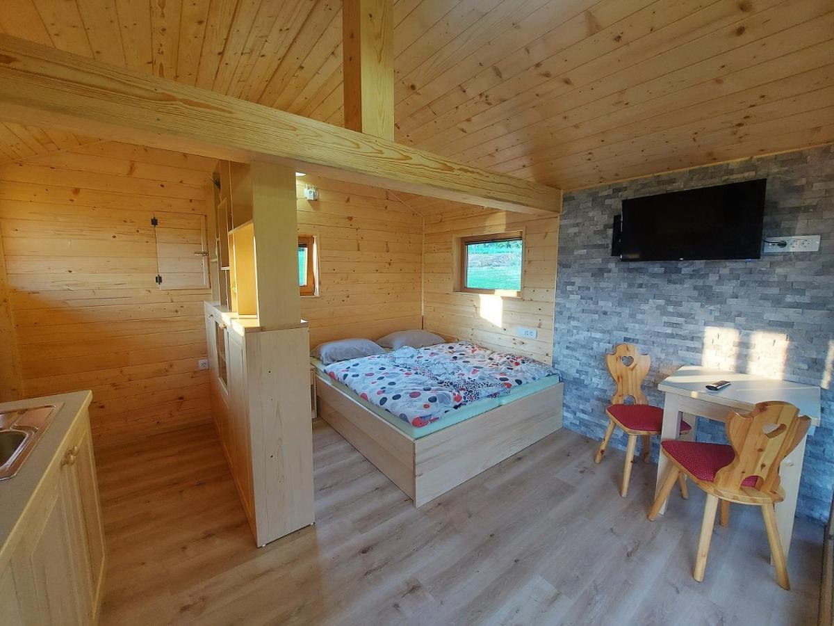 Lahinja & Kolpa River Apartments メトリカ エクステリア 写真